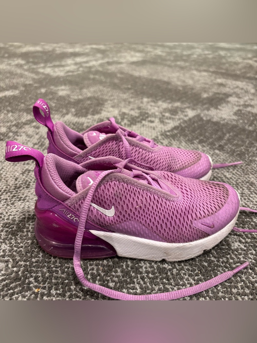 Nike Air Max 270 Rush Fuchsia Pink White Running Shoes PS Size 11C